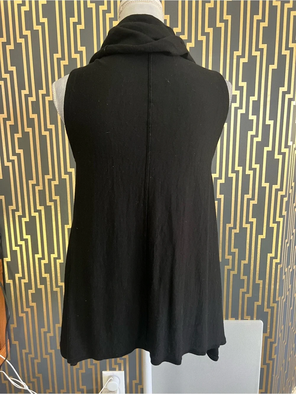 ALICE + OLIVIA Cowl Neck Top